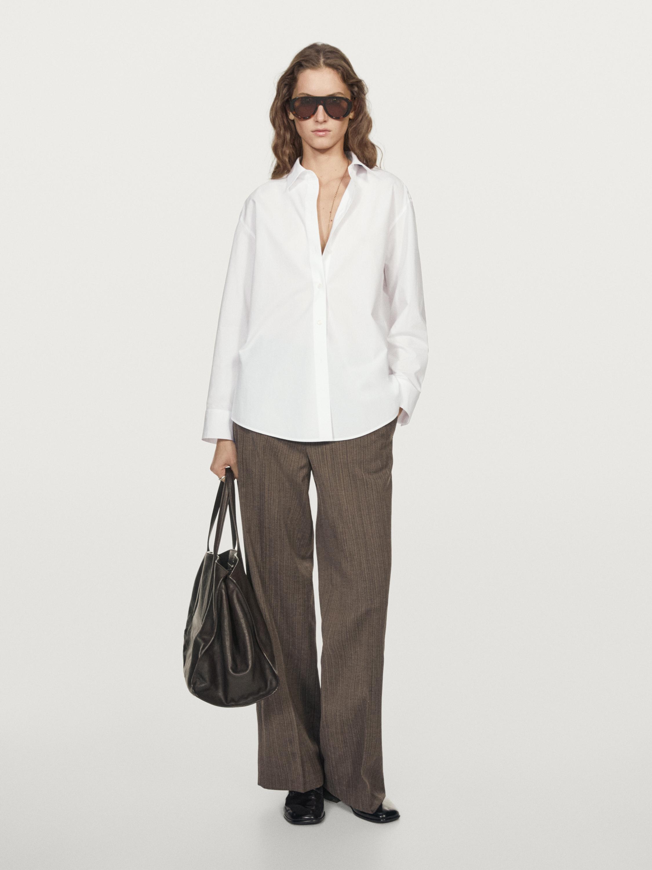 100% cotton shirt with shoulder detail